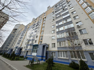 Apartament cu 3 camere, 72 m², Buiucani, Chișinău foto 17