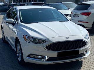 Ford Fusion foto 4