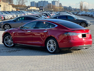 Tesla Model S foto 5