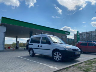 Opel Combo foto 2