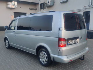 Volkswagen Multivan foto 4