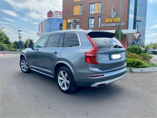 Volvo XC90 foto 2