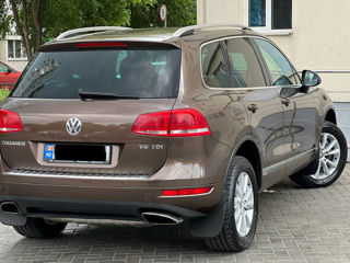 Volkswagen Touareg foto 3