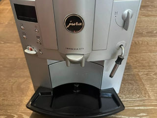 Jura Capresso Impressa E75 Super Automatic Espresso Coffee Machine