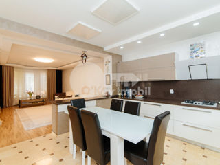 Casă în 2 nivele, 230 mp + 6 ari, Codru, 470 000 € foto 6