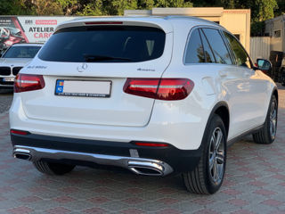 Mercedes GLC foto 3