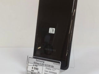 Samsung Galaxy S20+ 5G 12/512Gb, 4990 lei