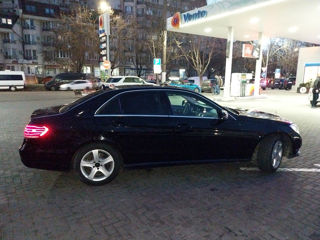 Mercedes E-Class foto 4