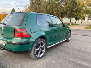 Volkswagen Golf foto 4