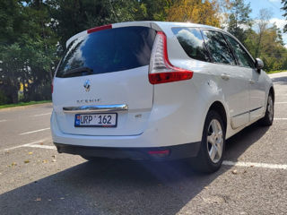 Renault Grand Scenic foto 9