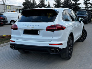 Porsche Cayenne foto 6