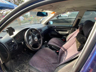 Volkswagen Golf foto 8