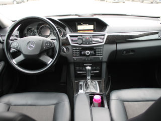 Mercedes E-Class foto 8