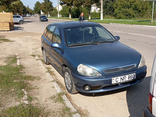 KIA Rio foto 2