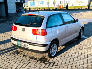 Seat Ibiza foto 4