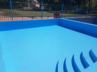 Construcţia şi restaurarea piscinelor / строительство и реставрация бассейнов