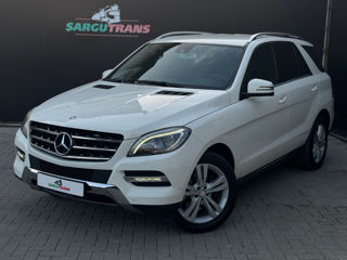 Mercedes M-Class foto 3