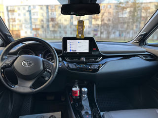 Toyota C-HR foto 5