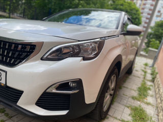 Peugeot 3008 foto 1