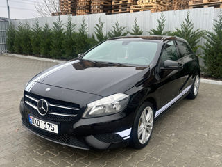 Mercedes A-Class foto 2