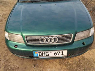 Audi A4 foto 2