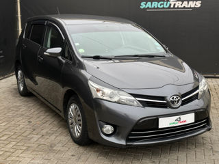 Toyota Verso foto 3