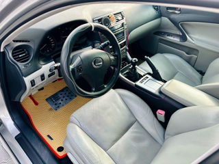 Lexus IS Series foto 7