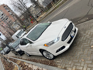 Ford Fusion foto 3