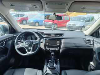 Nissan Rogue foto 4