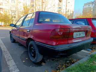 Mitsubishi Lancer foto 4