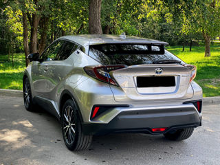 Toyota C-HR foto 5