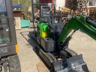 Miniexcavator Macao st1 este in stoc. preț cu devamare foto 3