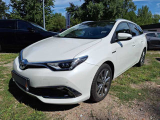 Piese Toyota Auris