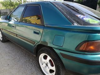 Mazda 323 foto 7