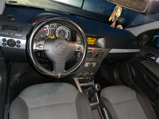 Opel Astra foto 10