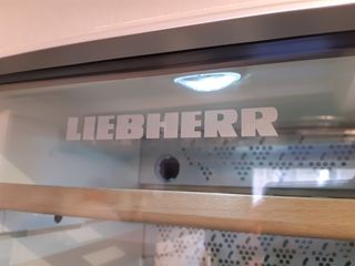 Винотека + морозилка Liebherr No Frost в отличном состоянии из германии!