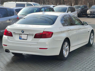 BMW 5 Series foto 3