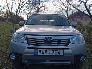 Subaru Forester foto 8