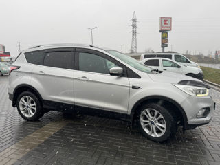 Ford Kuga foto 3