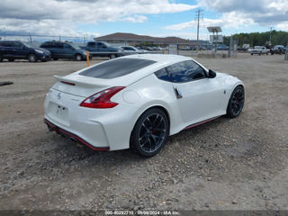 Nissan 370Z foto 8