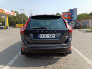 Volvo XC60 foto 9