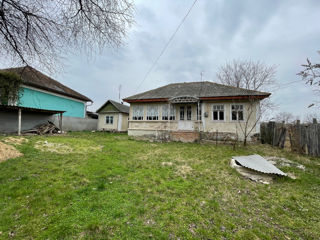 Vanzare 2 Case s.Ghetlova rl.Orhei cu teren 30 ari linga Padure foto 3