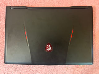 Laptop MSI foto 2