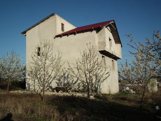 Casa la Suruceni, vind sau schimb pe apartament in Chisinau foto 3