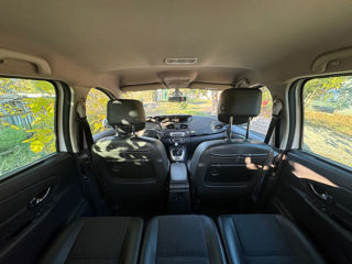 Renault Scenic foto 9