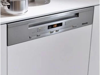 Посудомоечная машина Miele фото 1