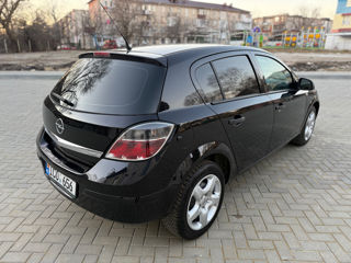 Opel Astra foto 4