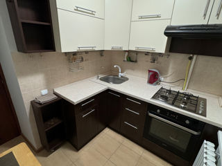 Apartament cu 2 camere, 42 m², Botanica, Chișinău foto 5