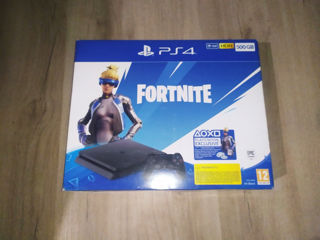 Продам playstation 4 slim