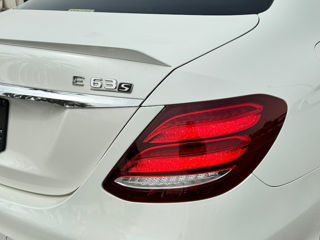 Mercedes E-Class foto 9